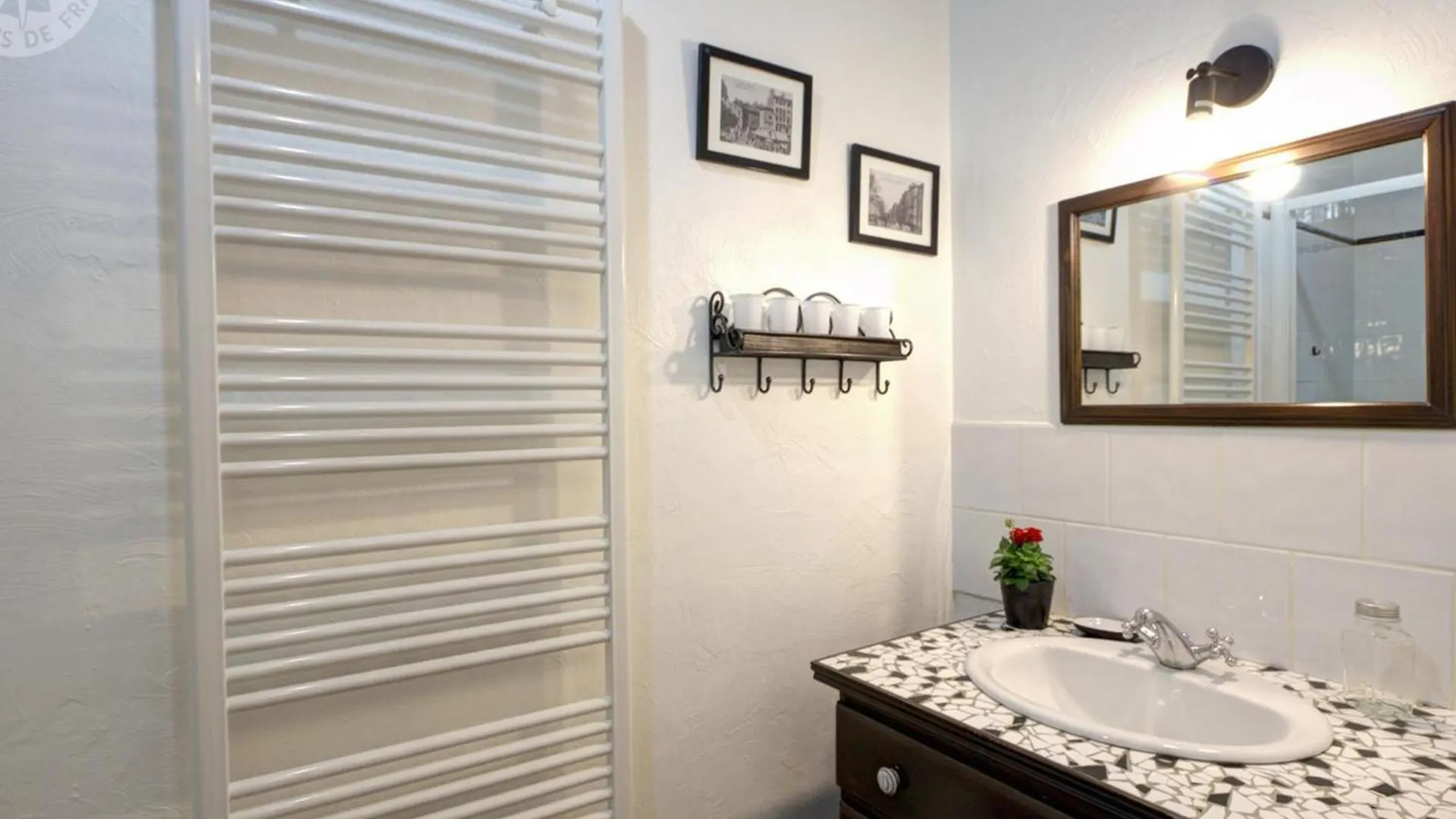 Holiday home Gite Chaleureux Avec Cheminee, Espace Jeux Et Animaux, Proche Nature Et Activites Familiales - Fr-1-496-315 Sauvain